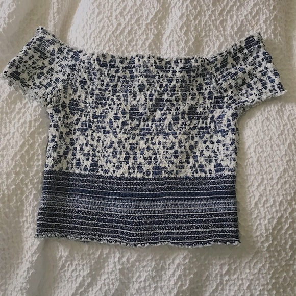 PacSun / Floral Off the Shoulder Shirt - Picture 2 of 4